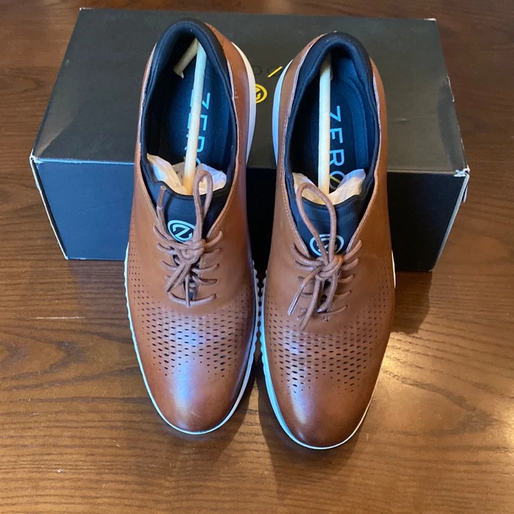 Cole Haan good box